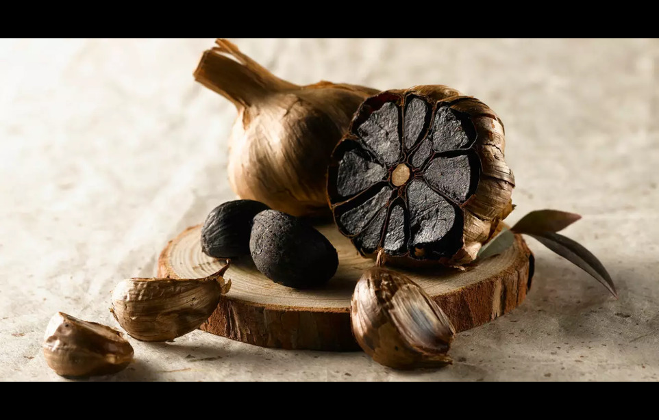 نحوه مصرف سیر سیاه 